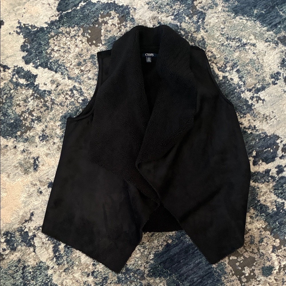 Chaps Black Sleeveless Vest